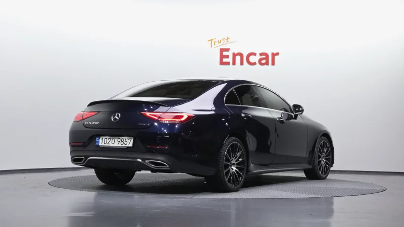 Mercedes-Benz CLS-Class