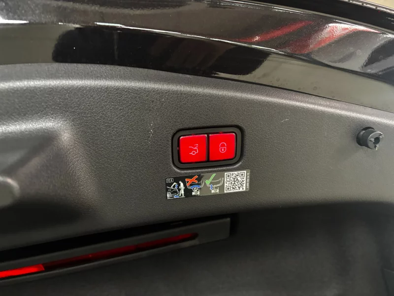 Mercedes-Benz CLE-Class