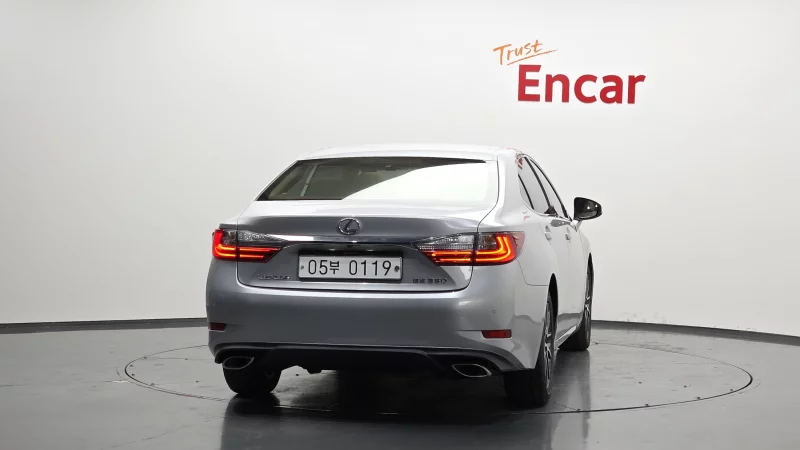 Lexus ES350