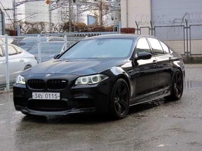 BMW M5