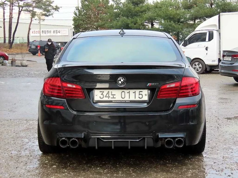 BMW M5