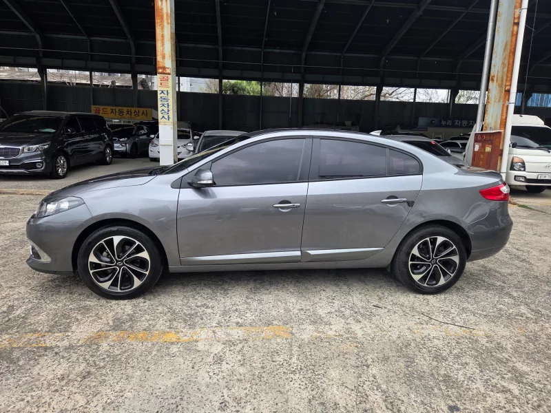 Renault SM3