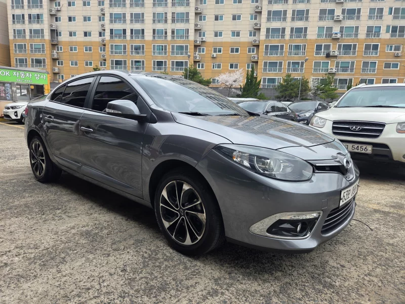 Renault SM3