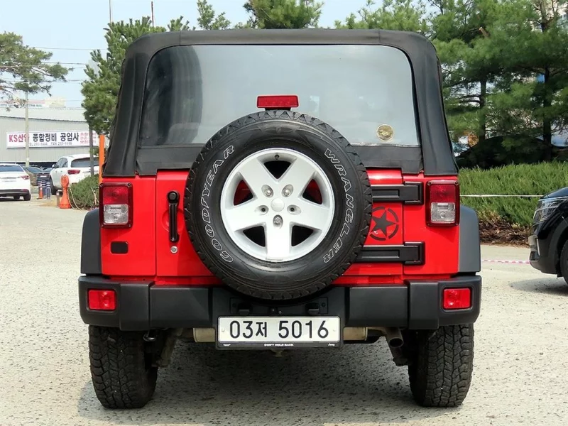 Jeep WRANGLER