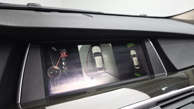 BMW 5-Series Gran Turismo