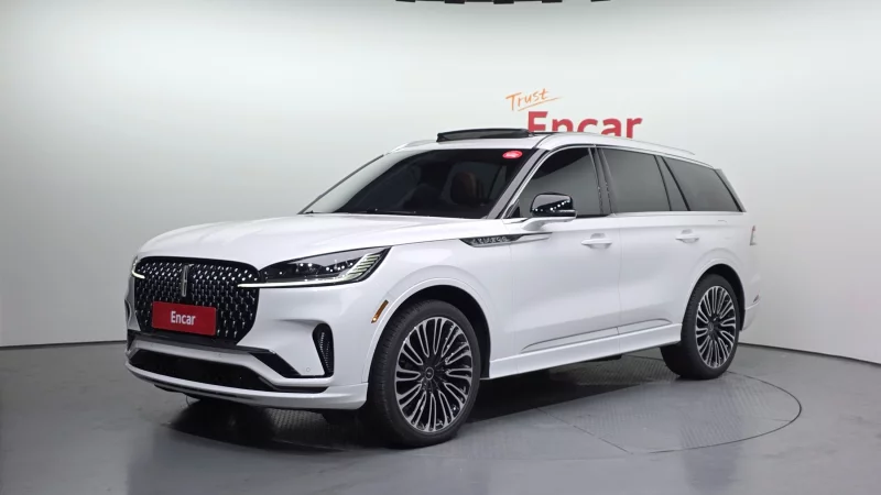 Lincoln Aviator