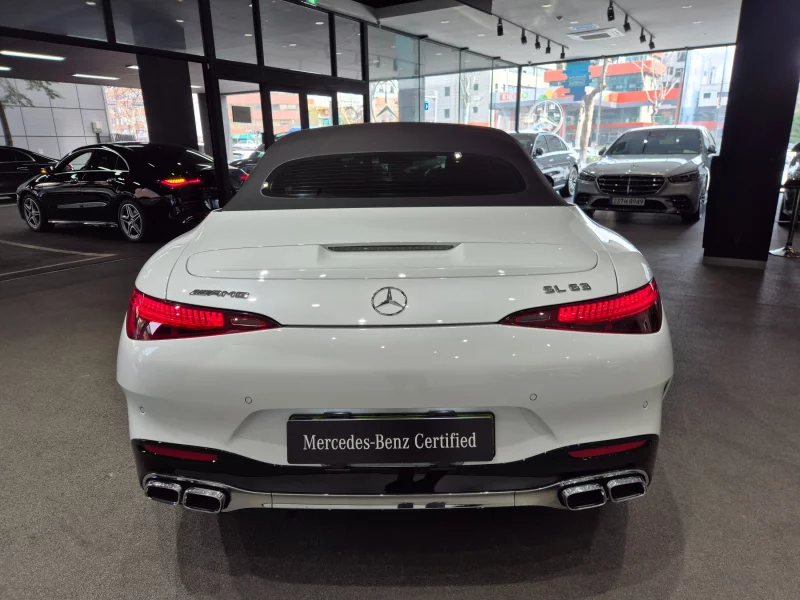 Mercedes-Benz SL-Class