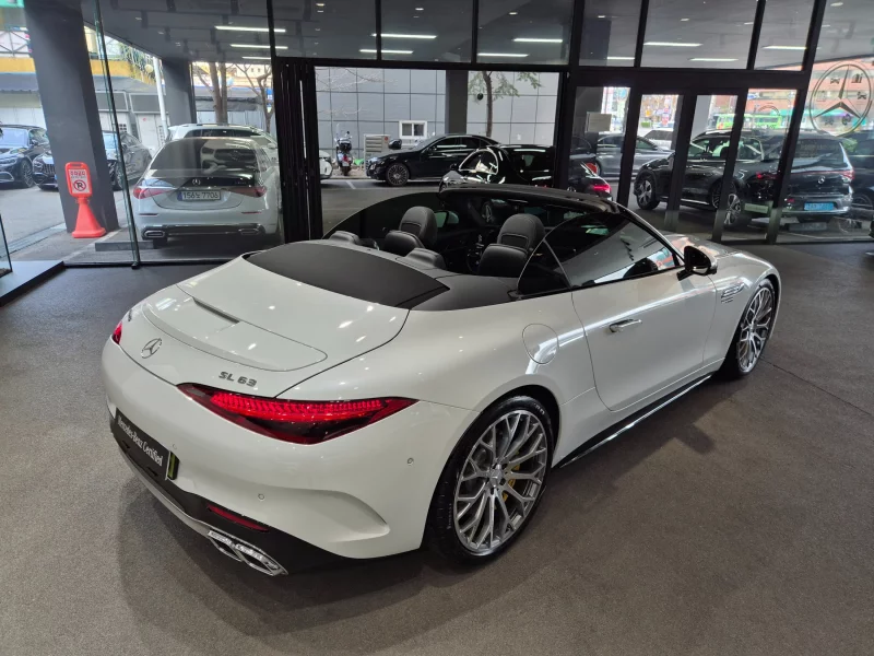 Mercedes-Benz SL-Class