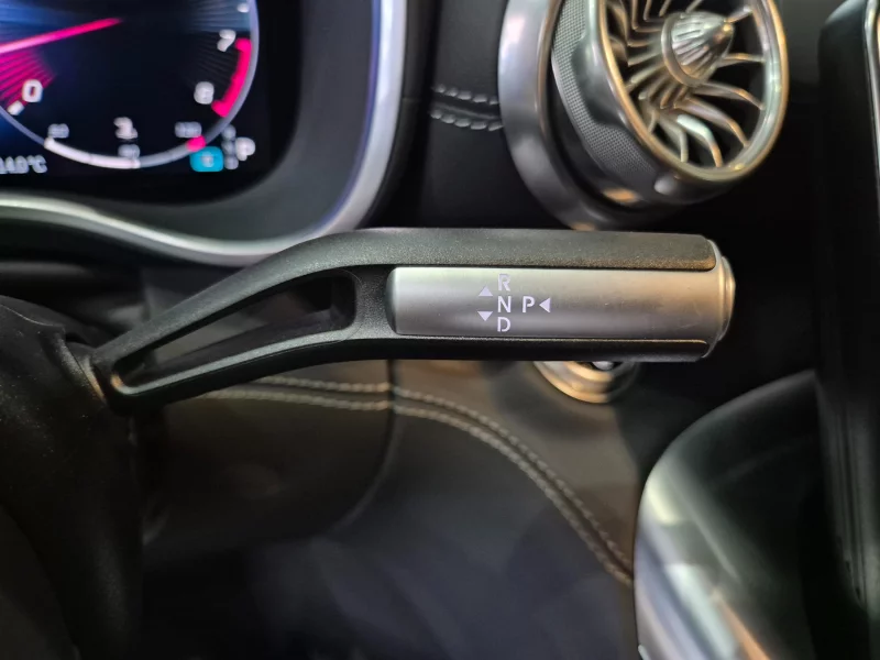 Mercedes-Benz SL-Class