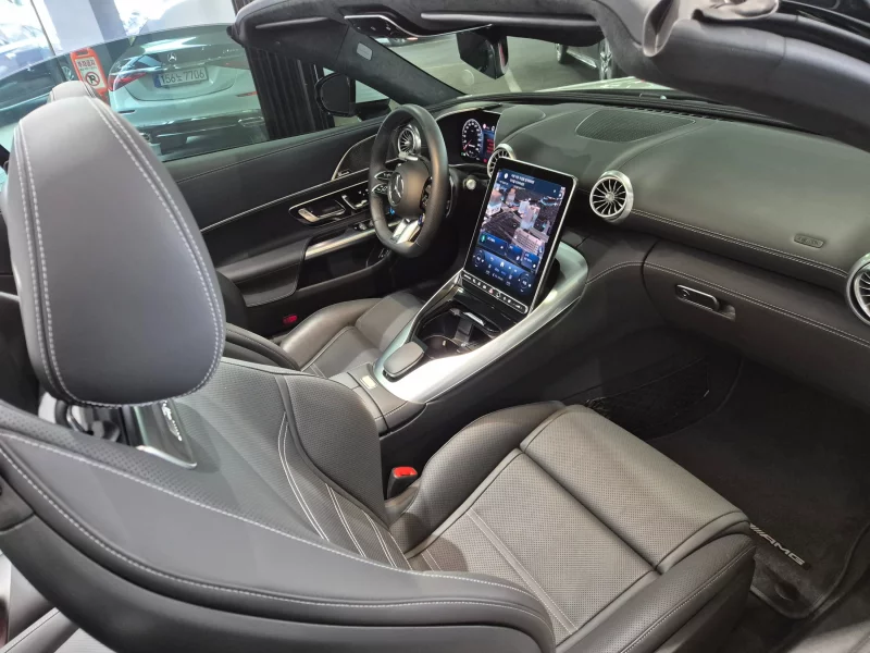 Mercedes-Benz SL-Class