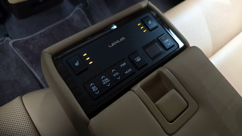 Lexus ES300h