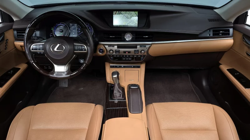 Lexus ES300h