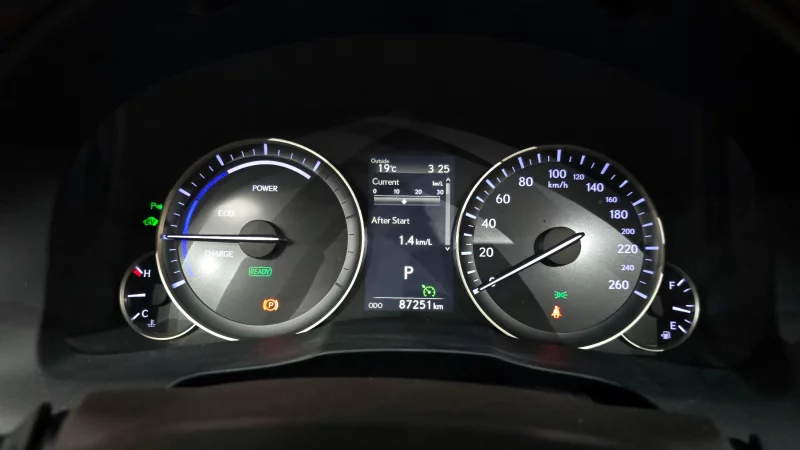 Lexus ES300h