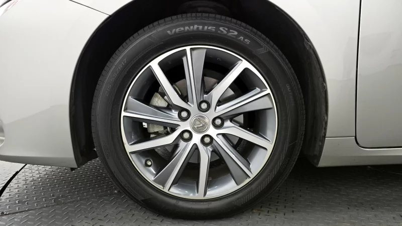 Lexus ES300h