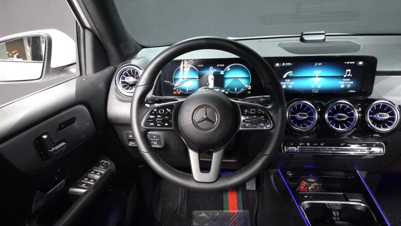 Mercedes-Benz GLB-Class