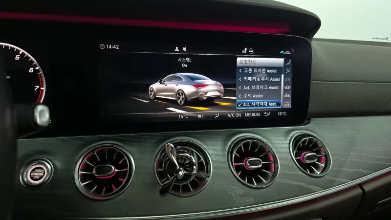 Mercedes-Benz CLS-Class