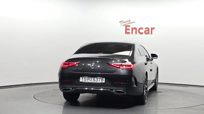 Mercedes-Benz CLS-Class