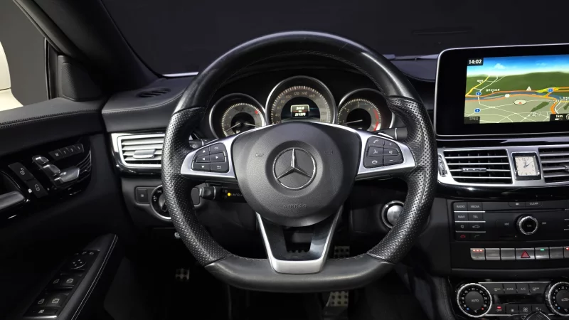 Mercedes-Benz CLS-Class