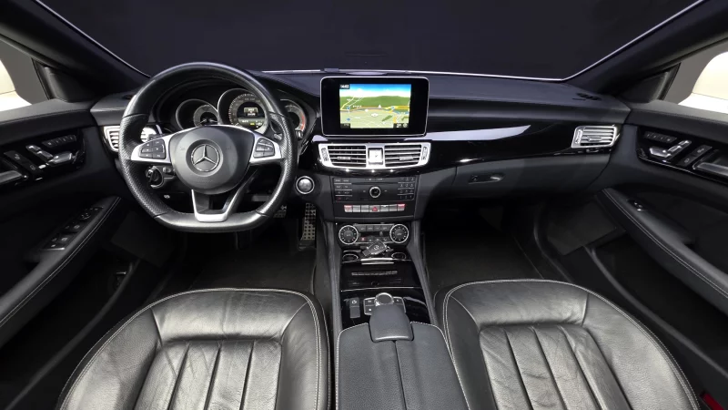 Mercedes-Benz CLS-Class