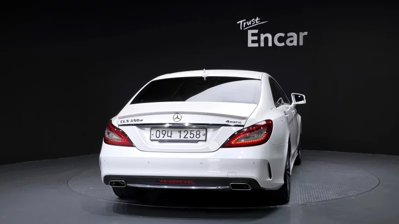 Mercedes-Benz CLS-Class