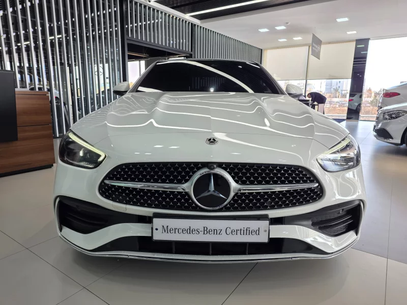 Mercedes-Benz C-Class
