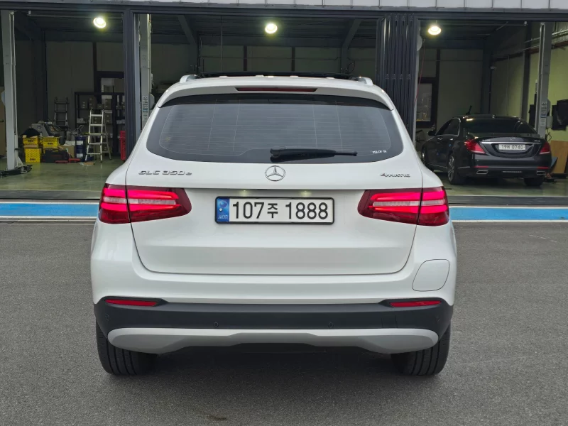 Mercedes-Benz GLC-Class