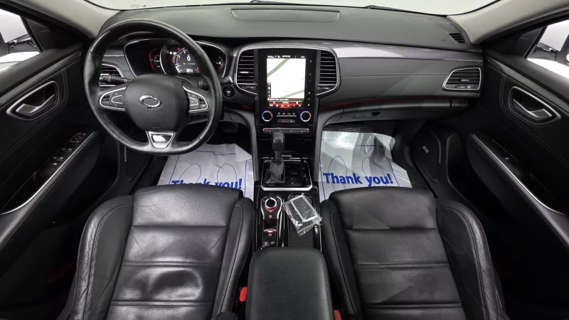 Renault SM6