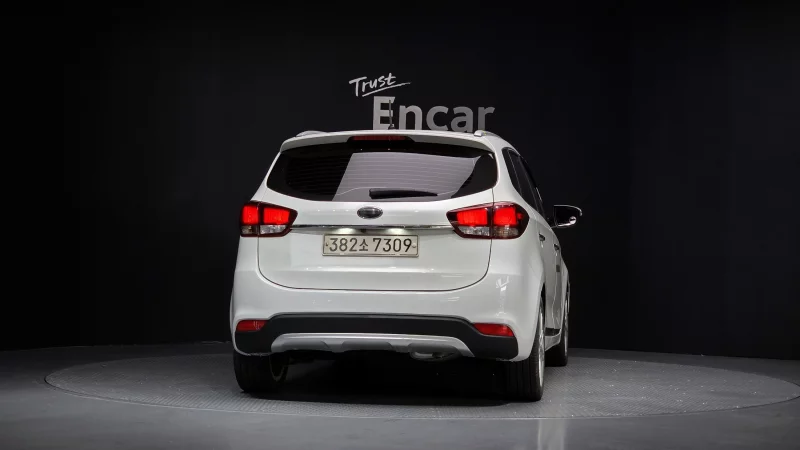 Kia Carens