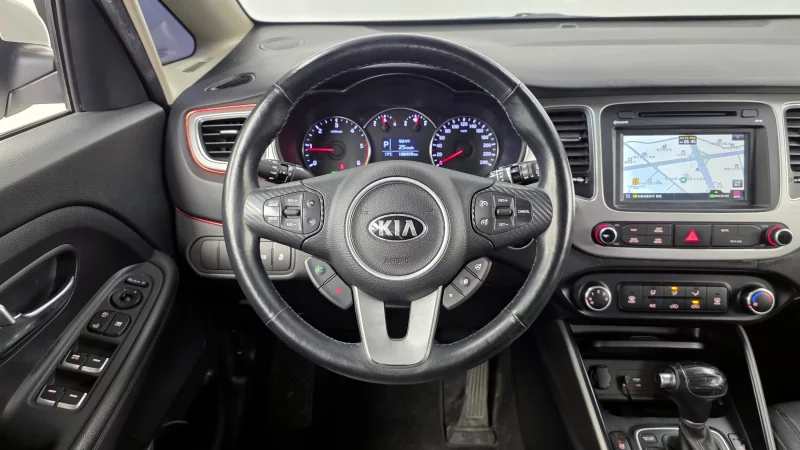 Kia Carens