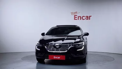Renault SM6