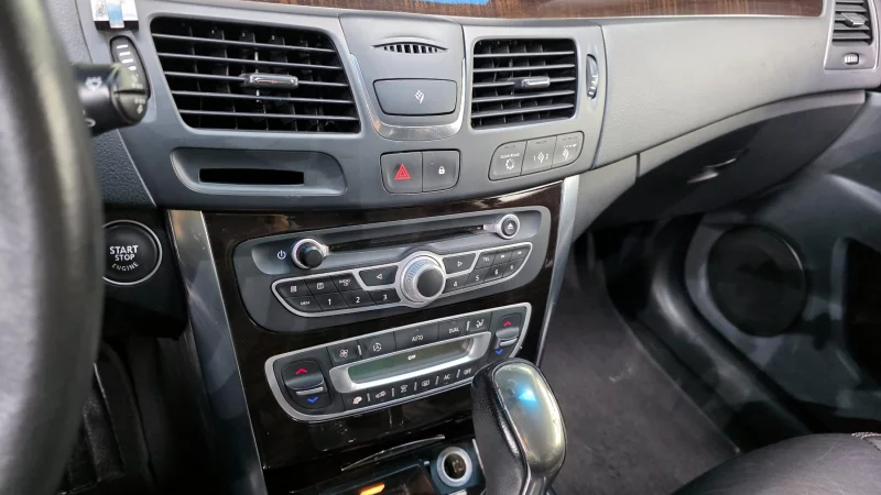 Renault SM5