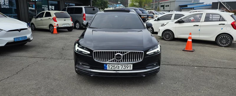 Volvo S90