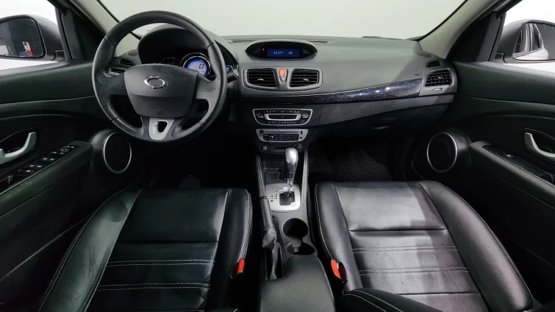 Renault SM3