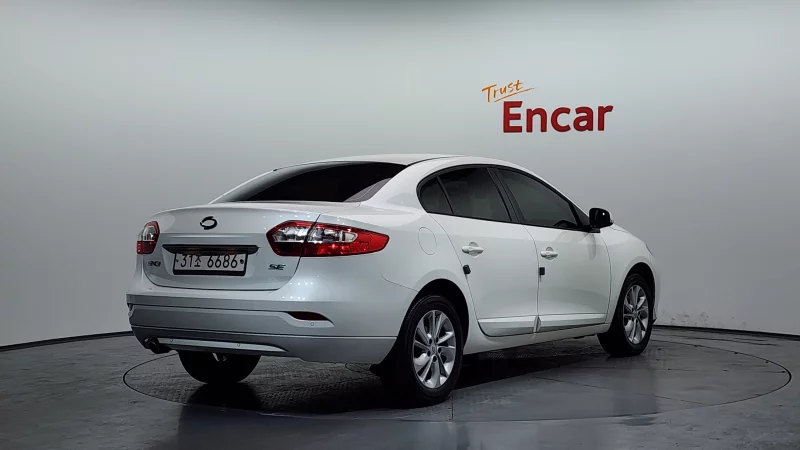 Renault SM3