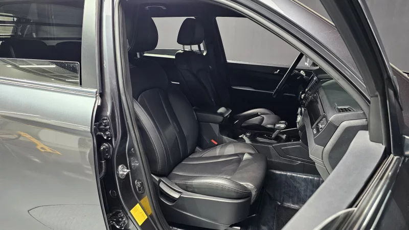 SsangYong Rexton Sports