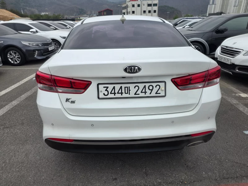 Kia K5