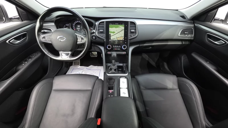 Renault SM6