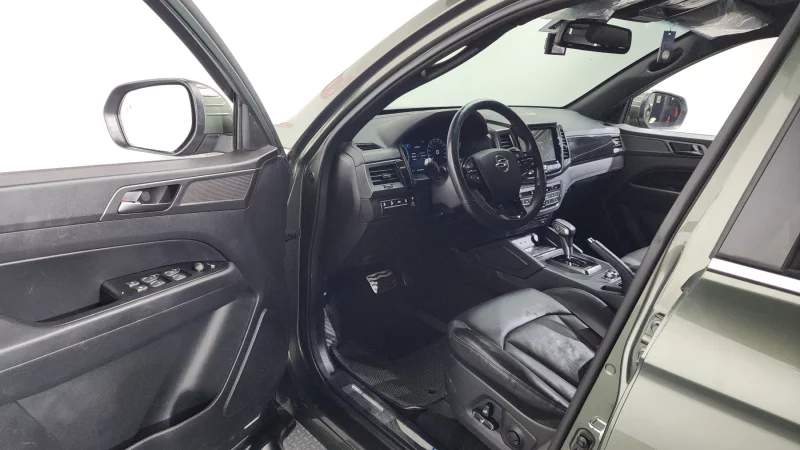 SsangYong Rexton Sports Khan