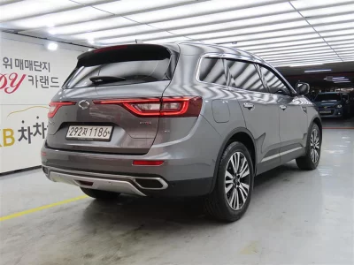 Renault QM6
