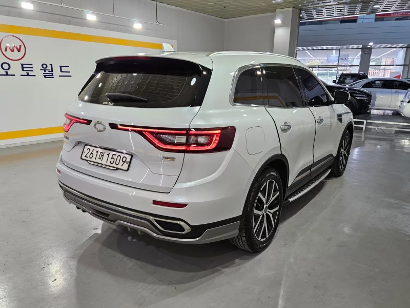 Renault QM6