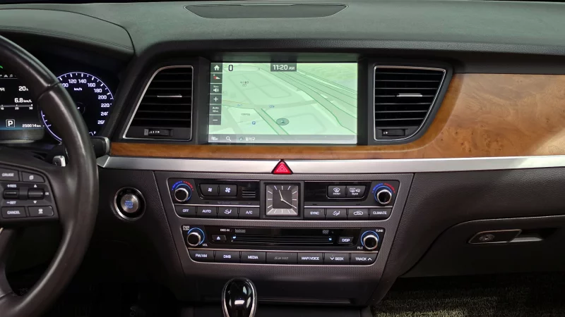 Hyundai Genesis
