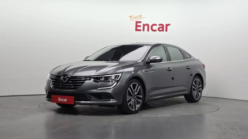 Renault SM6