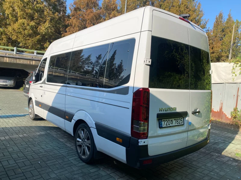 Hyundai H1