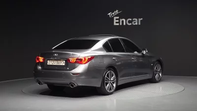 Infiniti Q50
