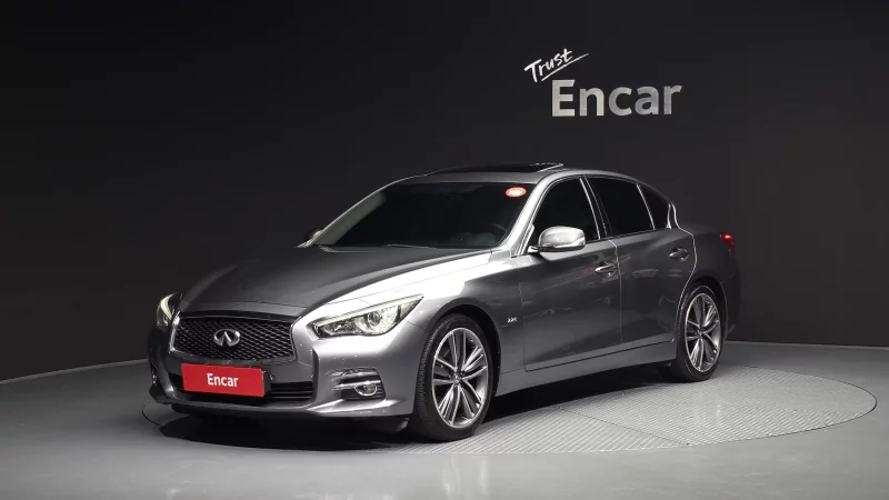 Infiniti Q50