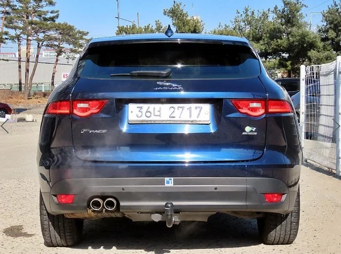 Jaguar F-PACE