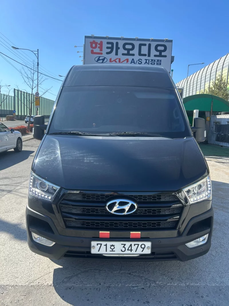 Hyundai H1