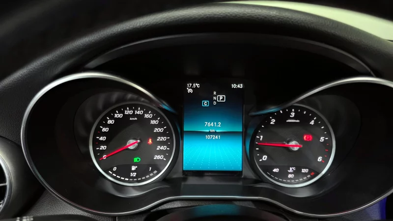 Mercedes-Benz C-Class