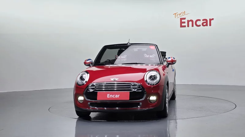 MINI Cooper Convertible