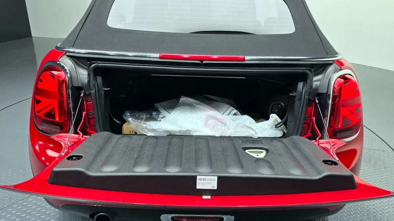 MINI Cooper Convertible
